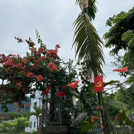 Highway 20 Homestay Фонгня Экстерьер фото