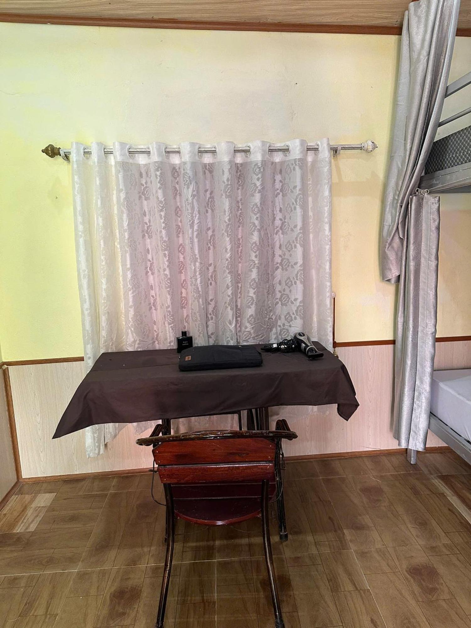 Highway 20 Homestay Фонгня Экстерьер фото