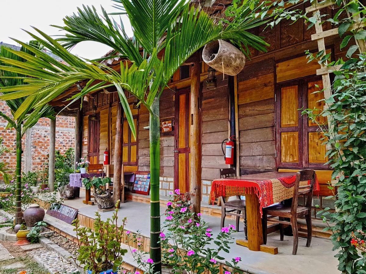 Highway 20 Homestay Фонгня Экстерьер фото