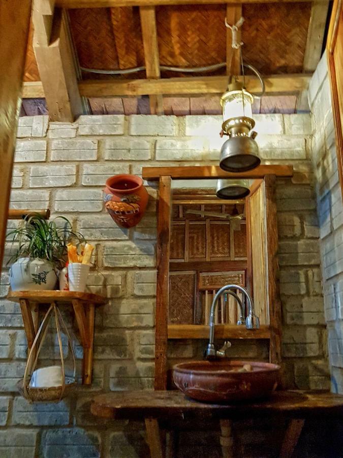 Highway 20 Homestay Фонгня Экстерьер фото